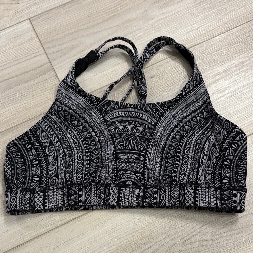 Lululemon energy bra